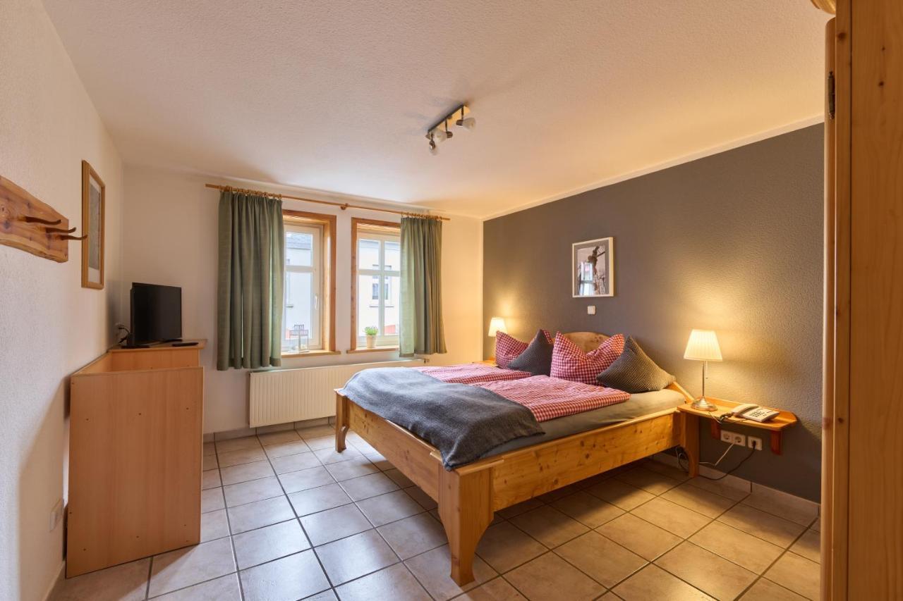 Landhotel Brauner Hirsch Kammerforst Экстерьер фото