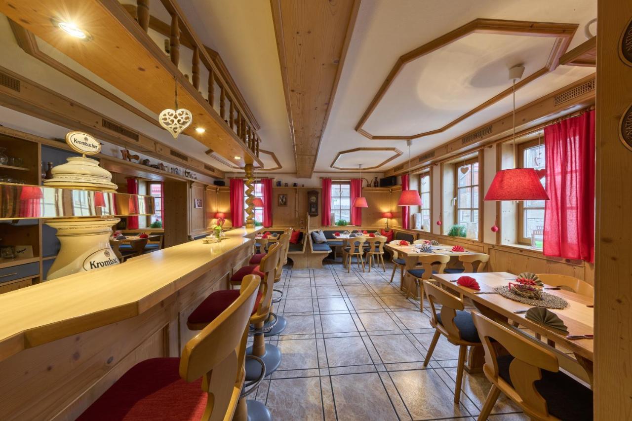 Landhotel Brauner Hirsch Kammerforst Экстерьер фото