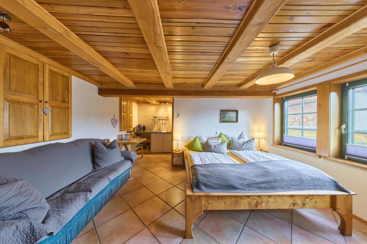 Landhotel Brauner Hirsch Kammerforst Номер фото